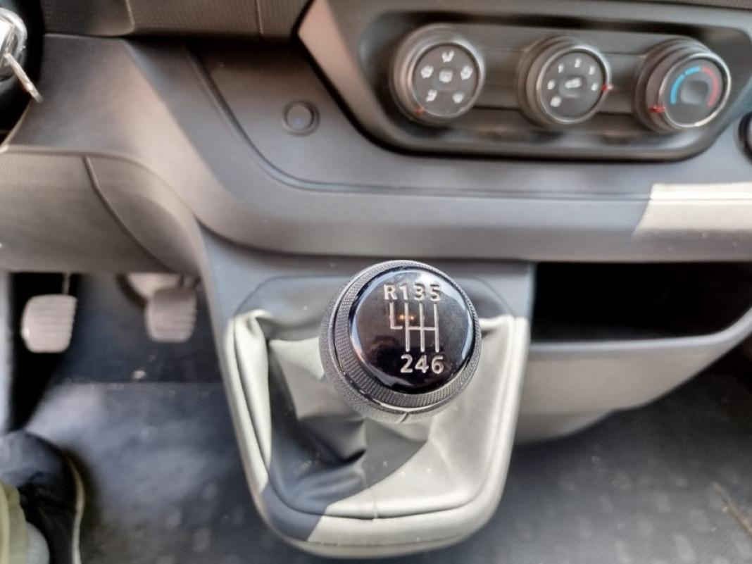 Renault Trafic Furgon L1H1 Blue dCi 81 Kw 110 CV