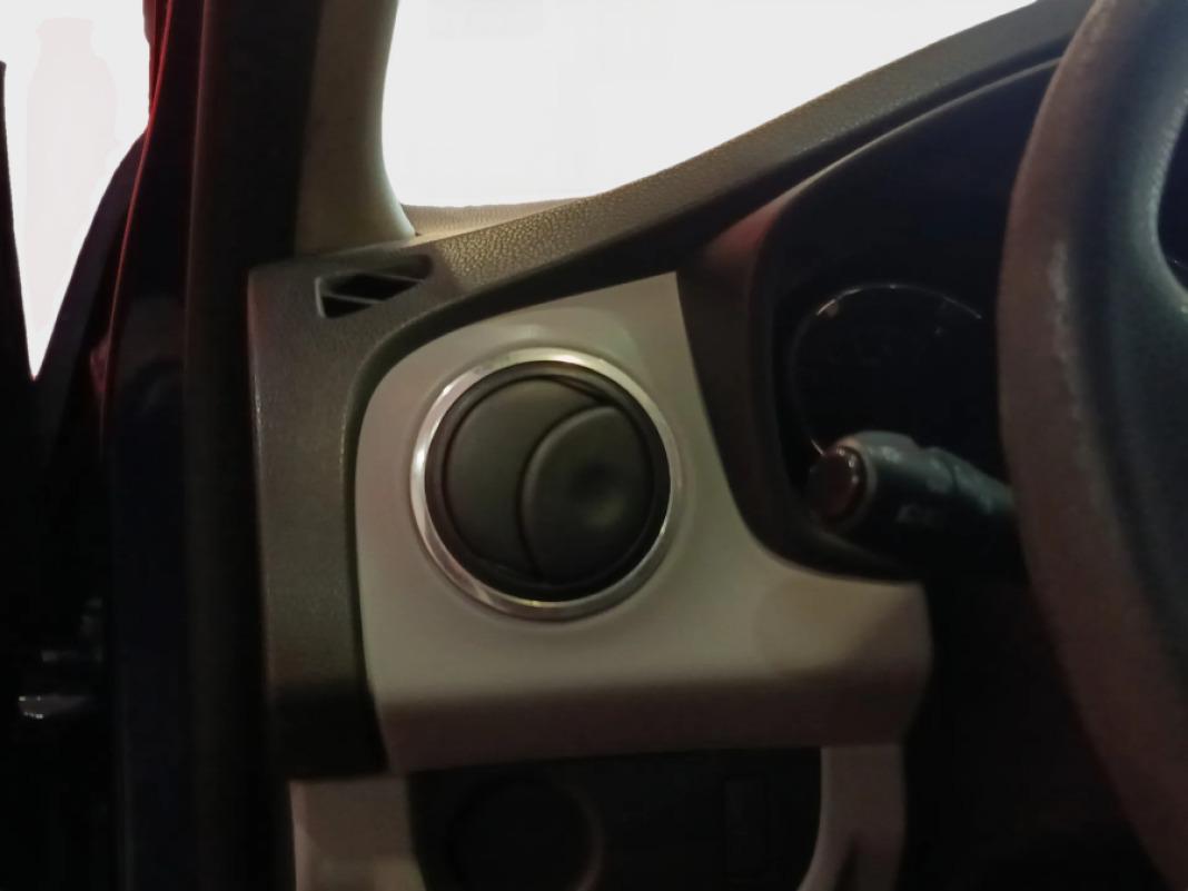 Dacia Sandero Ambiance 1.2 75cv