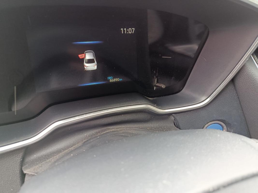 TOYOTA Corolla 1.8 125H ACTIVE TECH ECVT SEDAN