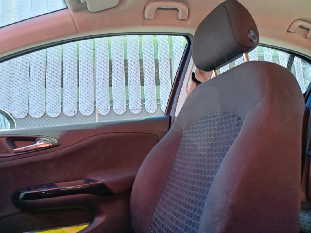 Opel Corsa 1.4 66kW 90CV Expression Pro