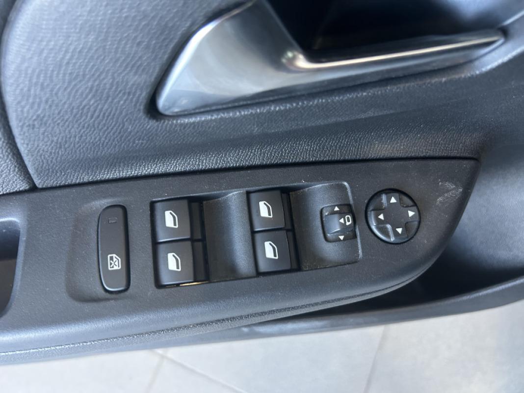 Opel Corsa 1.2T XHL 100CV GS