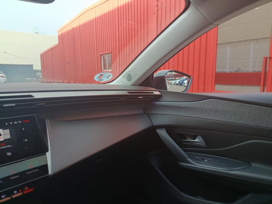 Peugeot 308 5P Allure Puretech 130 SS MAN