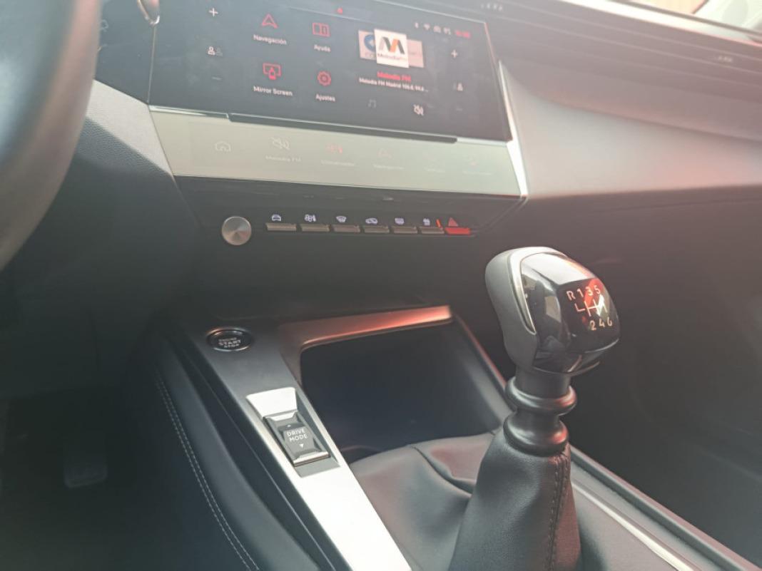 Peugeot 308 5P Allure Puretech 130 SS MAN