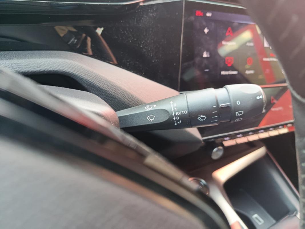 Peugeot 308 5P Allure Puretech 130 SS MAN