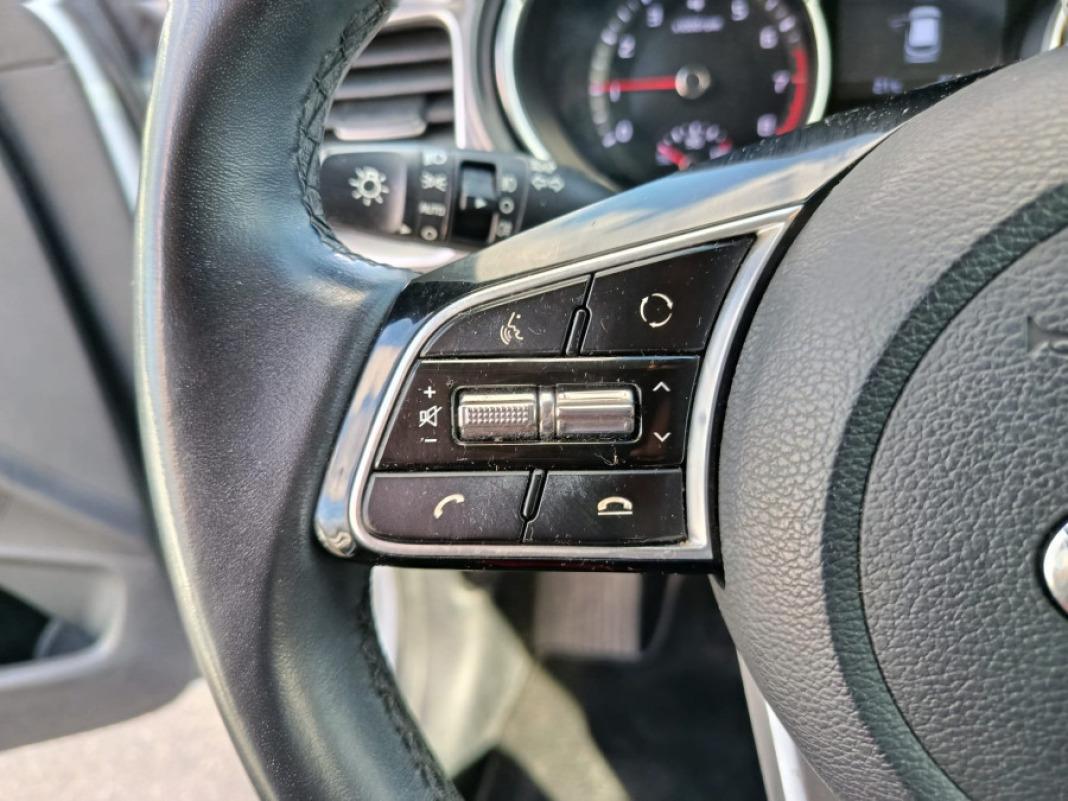 Kia Cee 1.0 TGDi 74kW 100CV Drive
