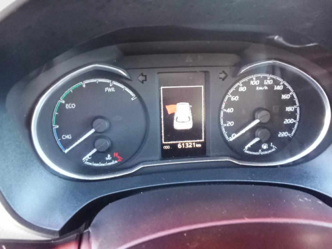 TOYOTA Yaris 1.5 Hybrid Active