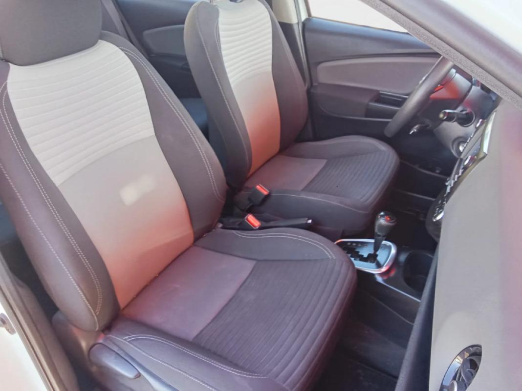 TOYOTA Yaris 1.5 Hybrid Active