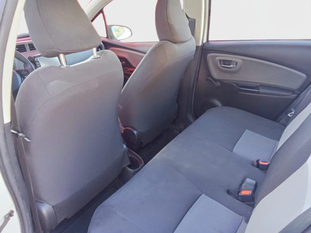 TOYOTA Yaris 1.5 Hybrid Active