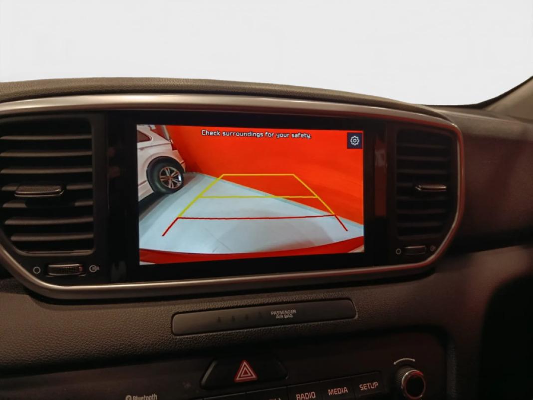 Kia Sportage 1.6 MHEV Business DCT 100kW 136CV 4X2