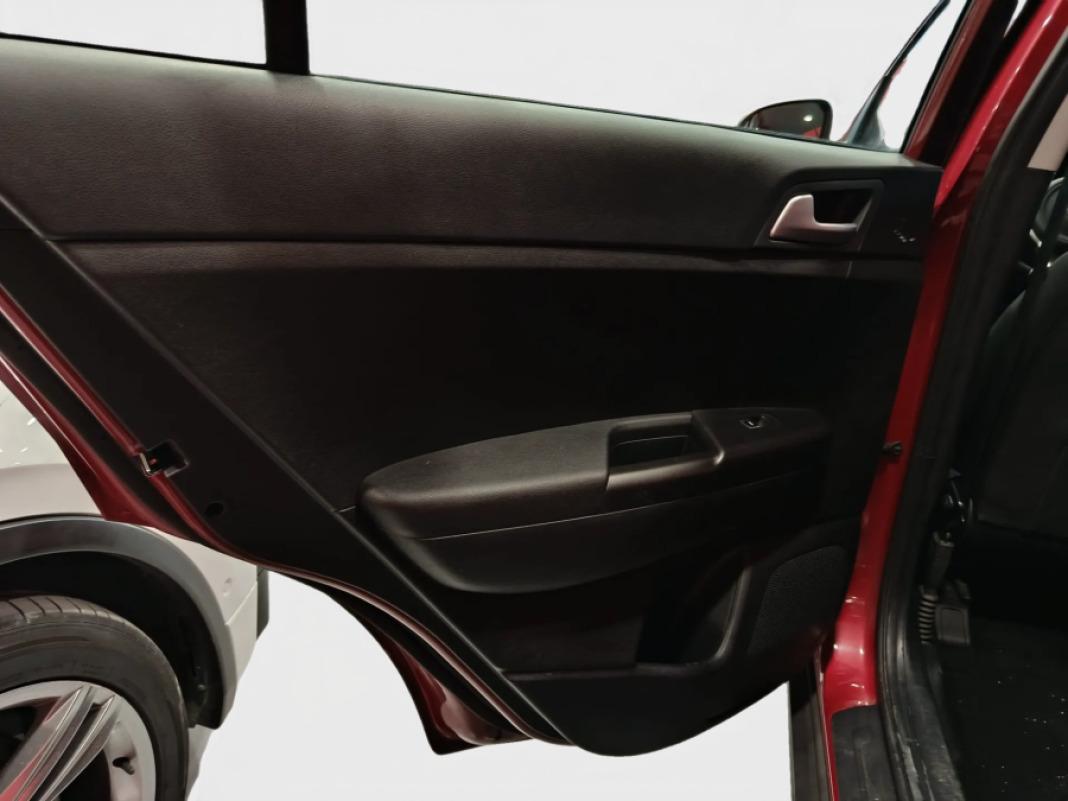 Kia Sportage 1.6 MHEV Business DCT 100kW 136CV 4X2