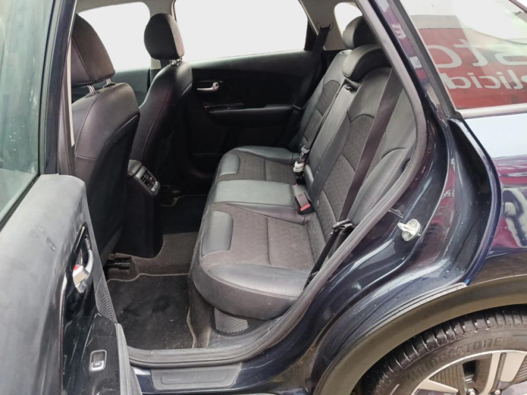 Kia Niro 1.6 GDi PHEV 104kW 141CV Drive