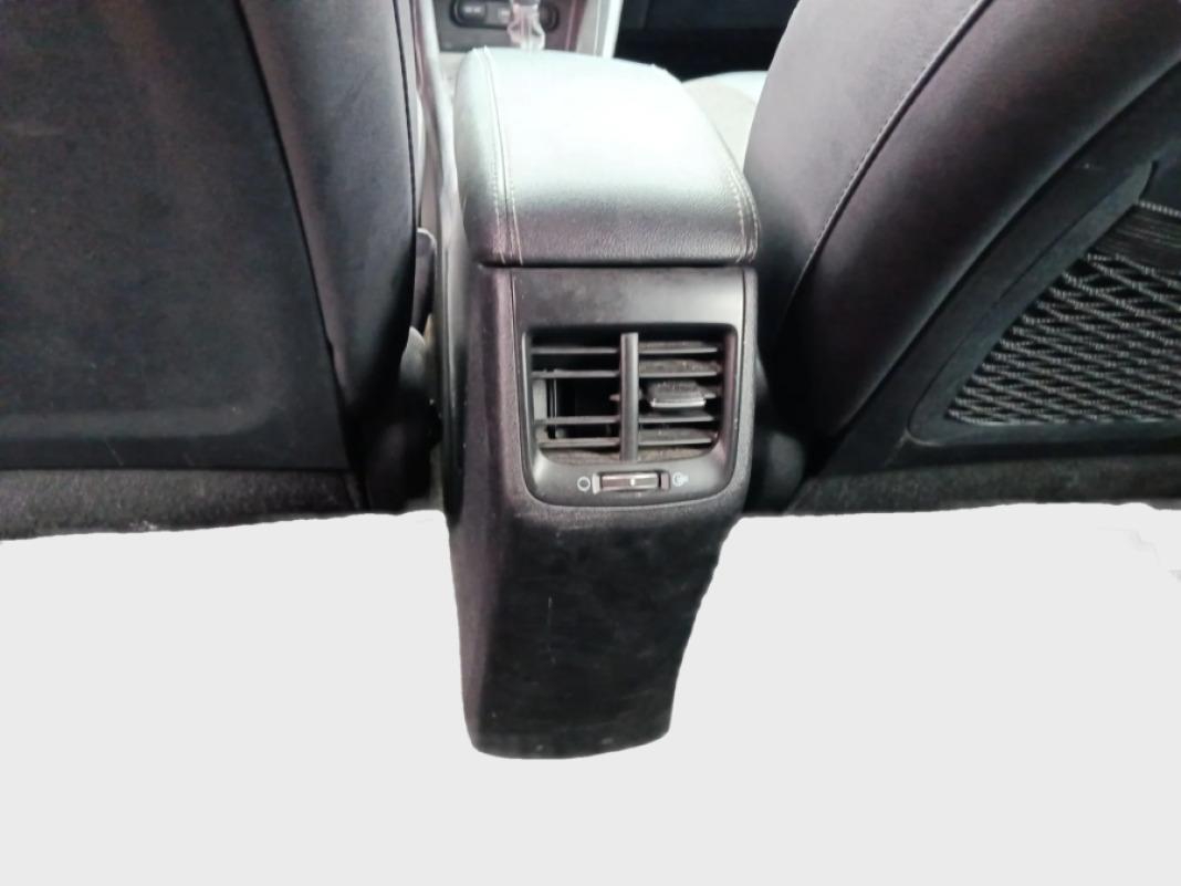 Kia Niro 1.6 GDi PHEV 104kW 141CV Drive