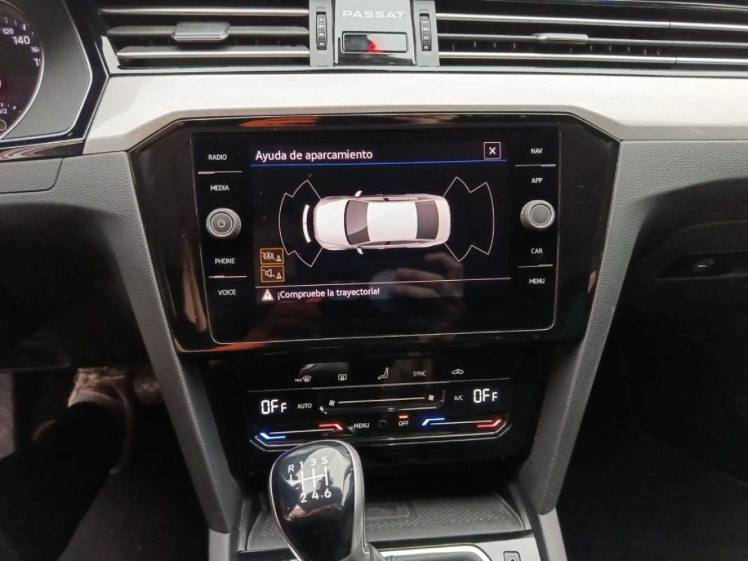 Volkswagen Passat Executive 2.0 TDI 110kW 150CV