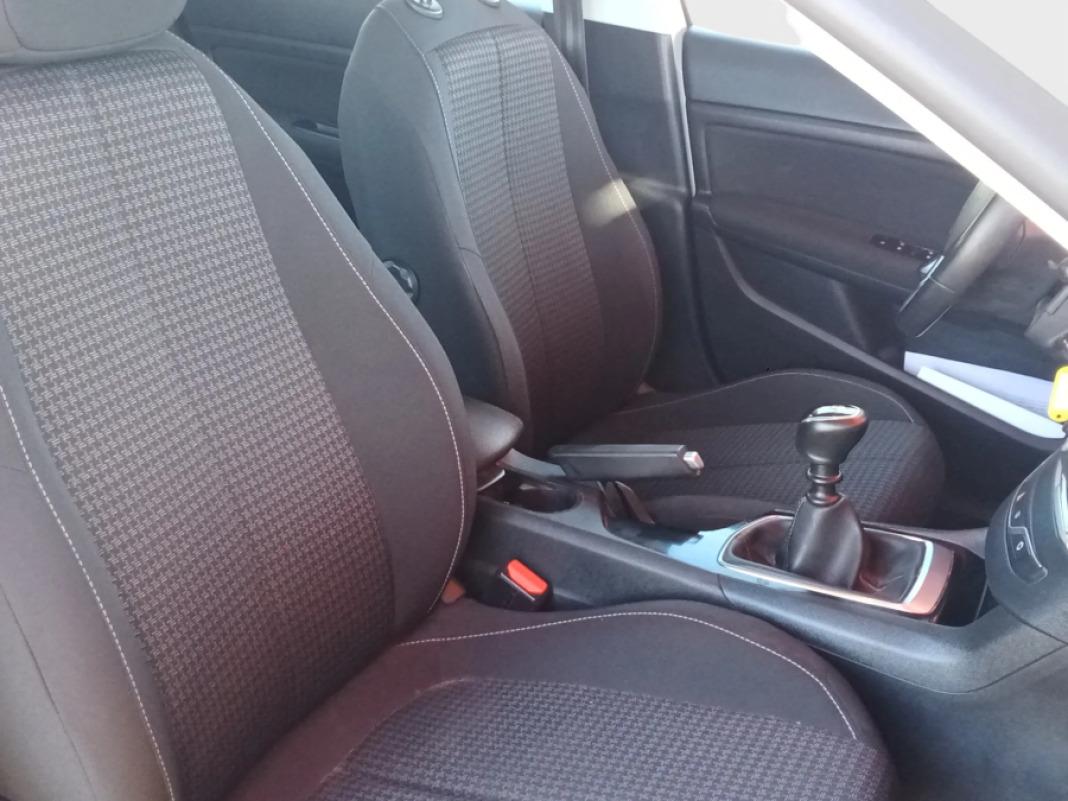 Peugeot 308 5p Active Pack BlueHDi 130 SS