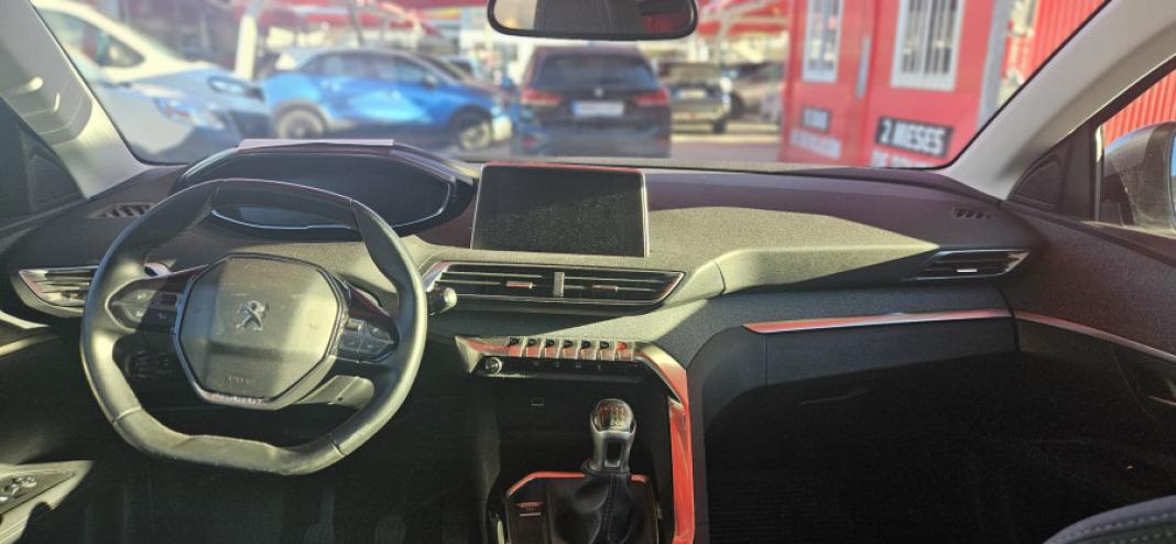 Peugeot 3008 1.5L BlueHDi 96kW 130CV SS Allure