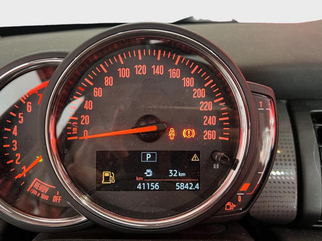 Mini Mini COOPER 5 PUERTAS