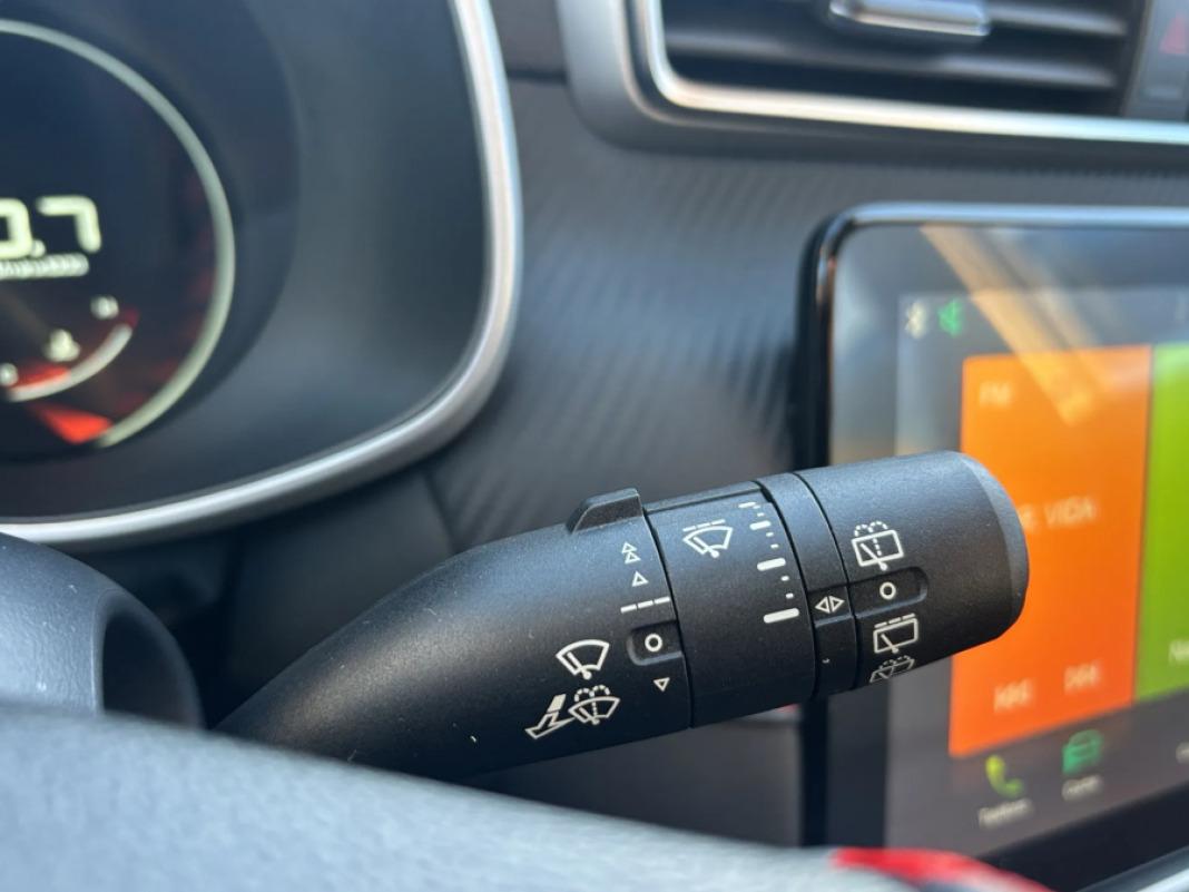 Mg Zs 1.5L MT 2WD LUX LHD 360 Camera DARK