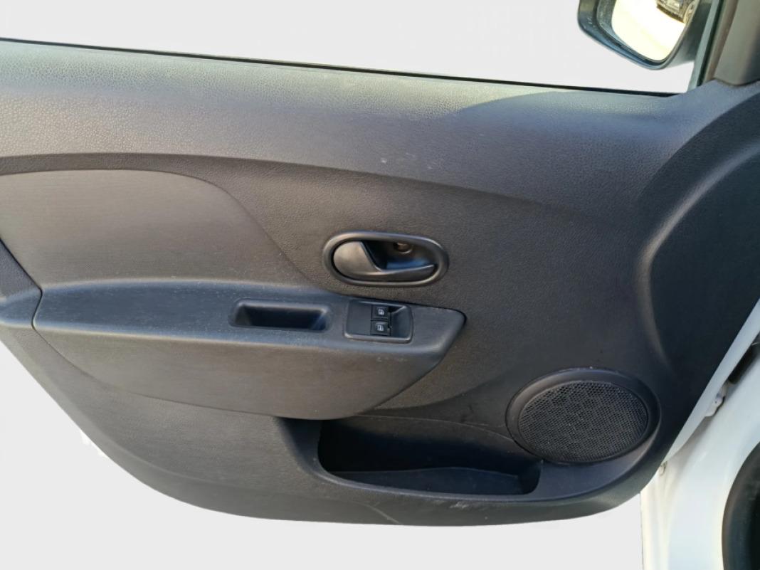 Dacia Sandero Essential TCE 66kW 90CV GLP  18