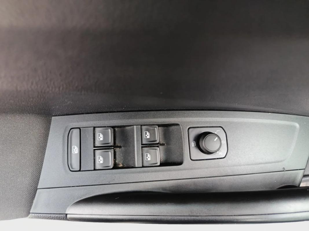 Skoda Fabia 1.0 MPI 59KW 80CV Essence