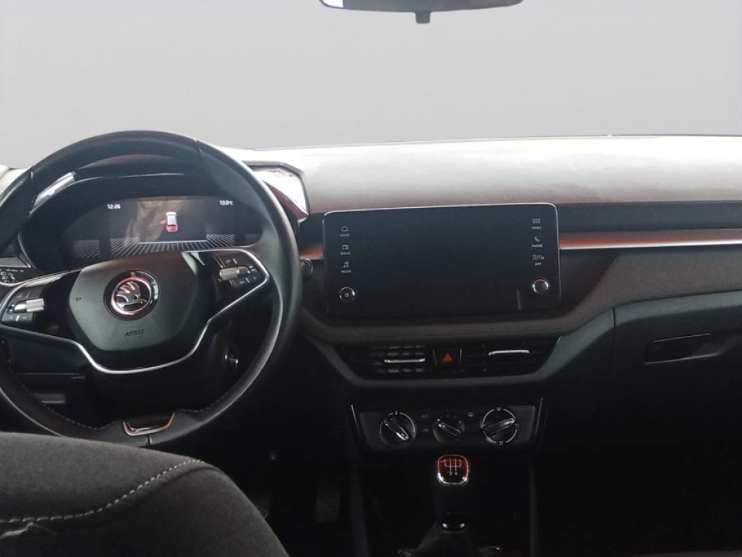 Skoda Fabia 1.0 MPI 59KW 80CV Essence