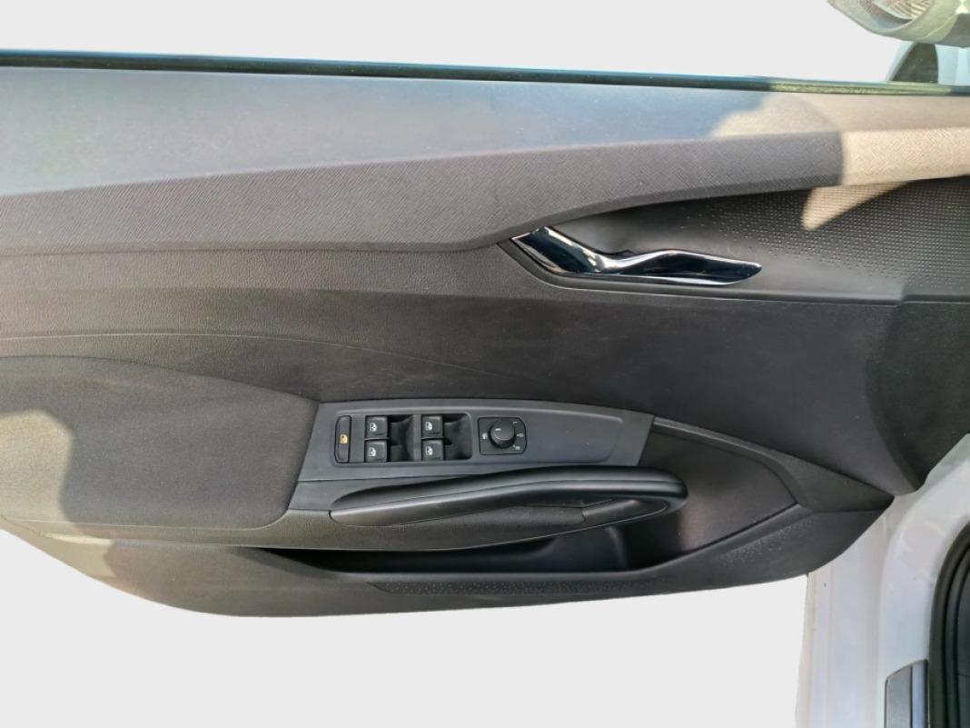 Skoda Fabia 1.0 MPI 59KW 80CV SelectionZen Blue dCi 110kW 150CV 4x4