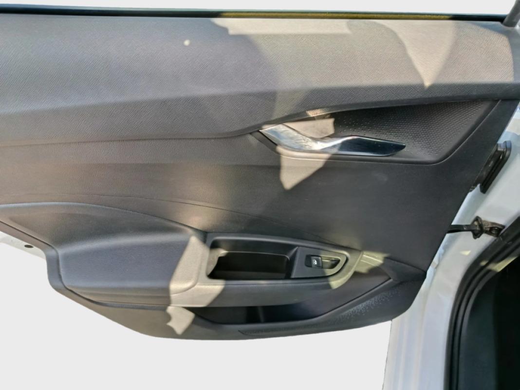 Skoda Fabia 1.0 MPI 59KW 80CV SelectionZen Blue dCi 110kW 150CV 4x4