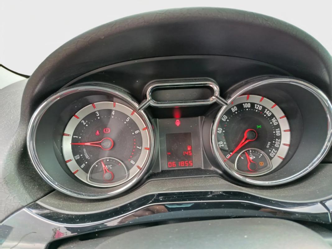 Opel Adam 1.0 XFT SLAM