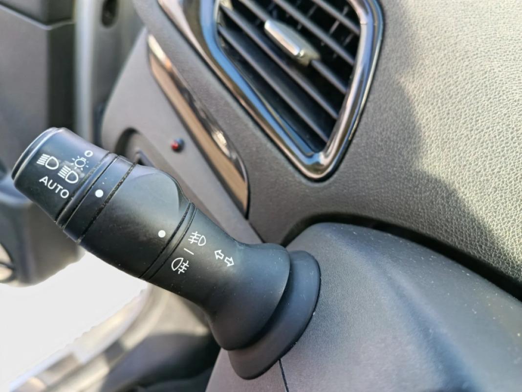 Renault Scénic BOSE Energy dCi 130 eco2