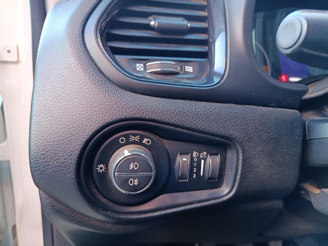 Jeep Renegade 2.0 Mjet 103kW 140CV Night Eagle 4x4