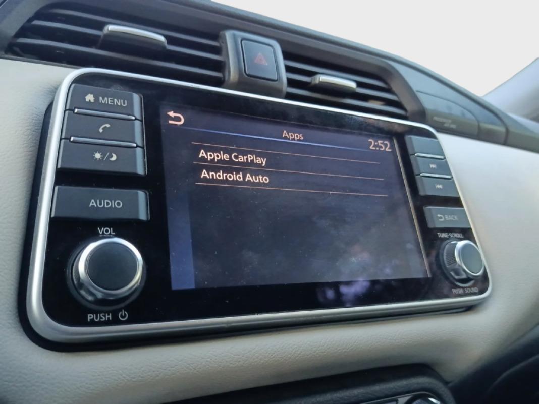 NISSAN Micra IGT 68 kW 92 CV E6DF Acenta