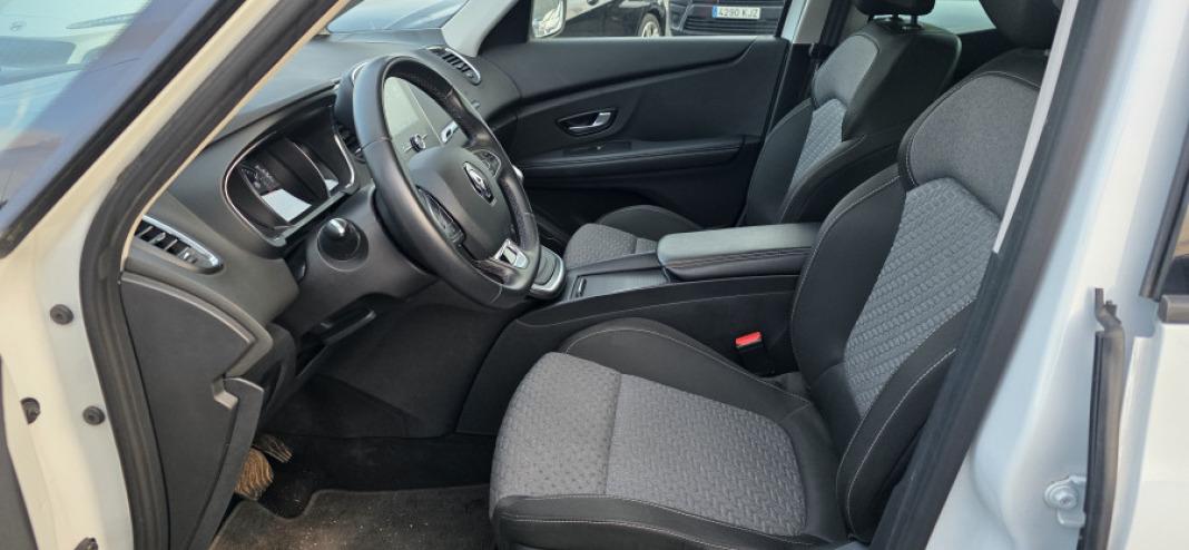 Renault Grand Scénic Black Edition TCe 103kW 140CV EDC MY211.6 TDI 85kW SS Style