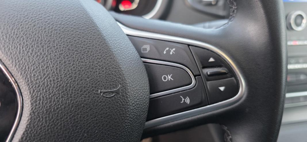 Renault Grand Scénic Black Edition TCe 103kW 140CV EDC MY211.6 TDI 85kW SS Style