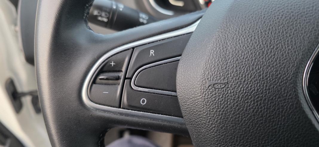 Renault Grand Scénic Black Edition TCe 103kW 140CV EDC MY211.6 TDI 85kW SS Style