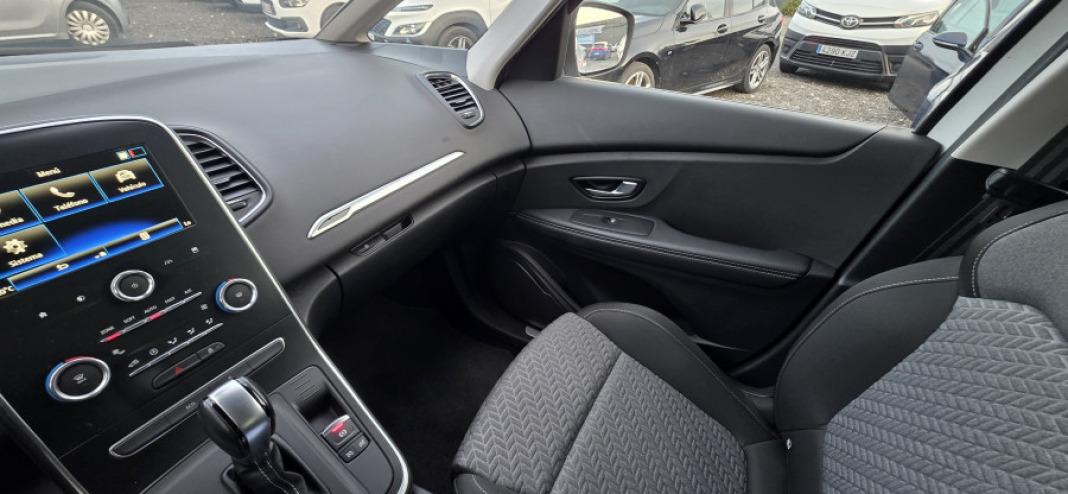 Renault Grand Scénic Black Edition TCe 103kW 140CV EDC MY211.6 TDI 85kW SS Style