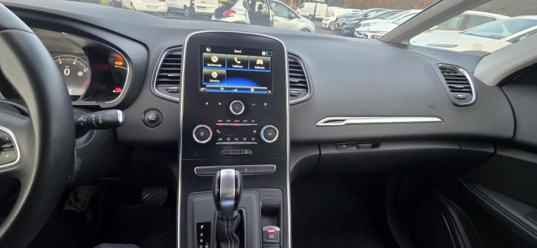 Renault Grand Scénic Black Edition TCe 103kW 140CV EDC MY211.6 TDI 85kW SS Style