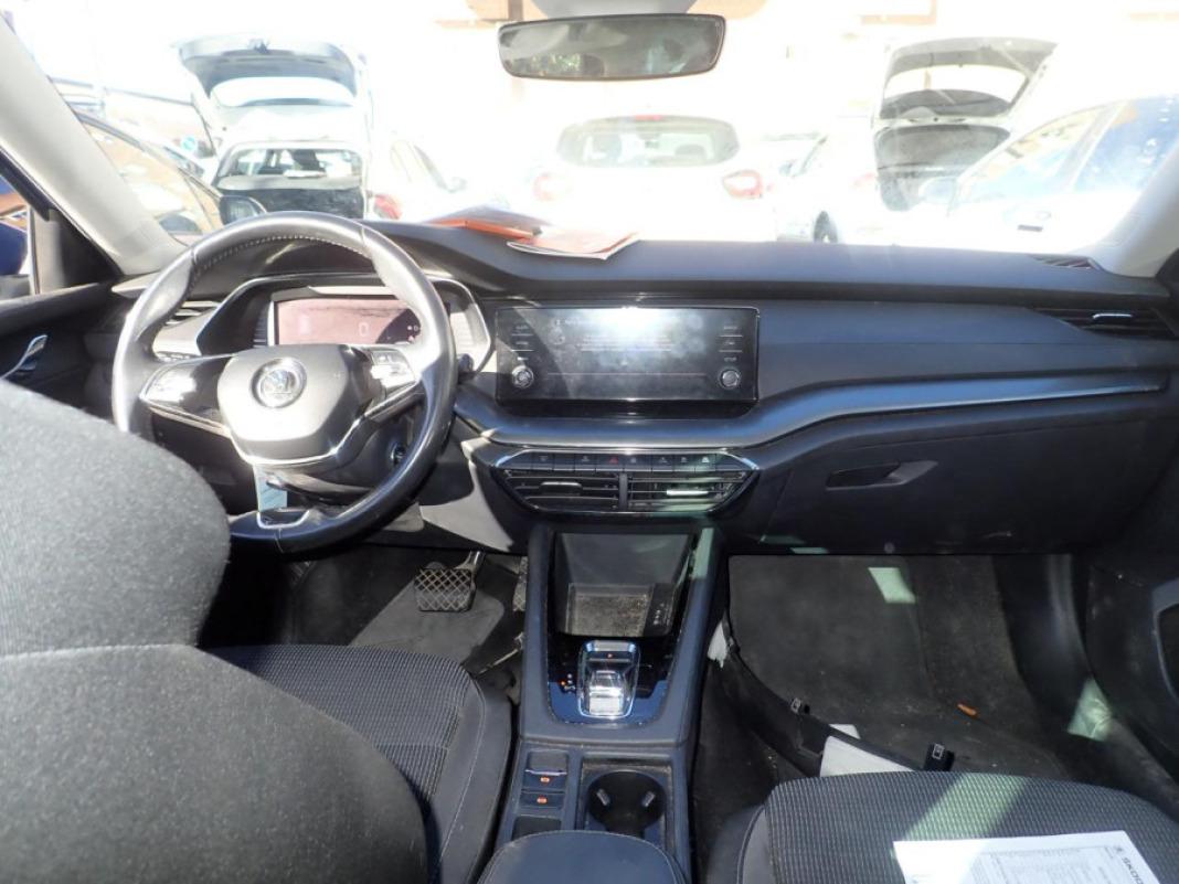 Skoda Octavia COMBI 2.0 TDI 150CV DSG AMBITION