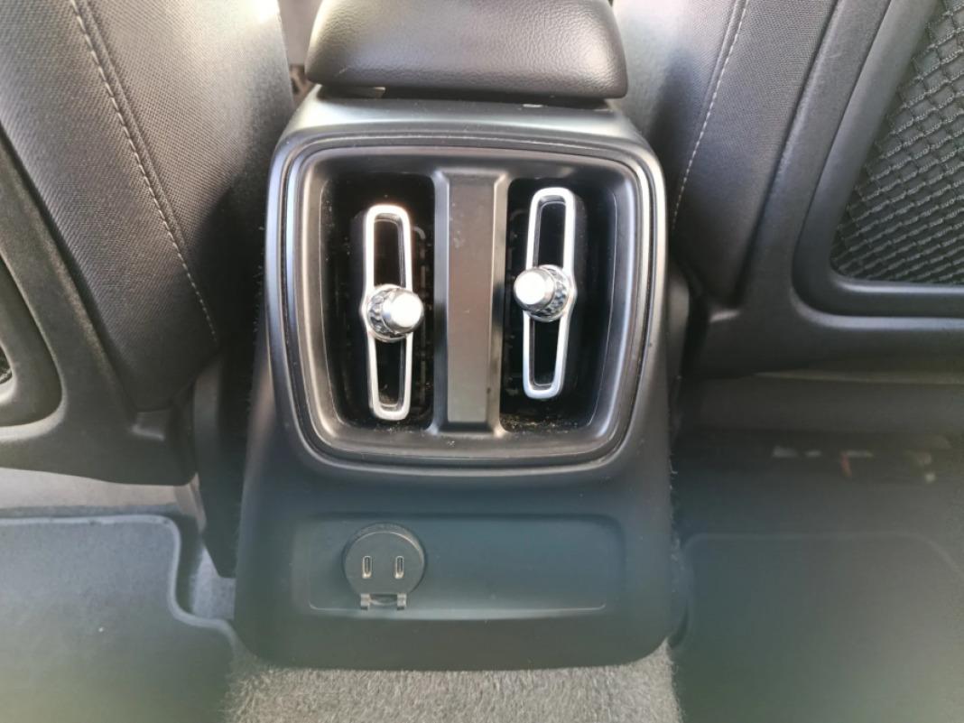 Volvo Xc40 1.5 T4 Twin Recharge Inscription Ex Auto