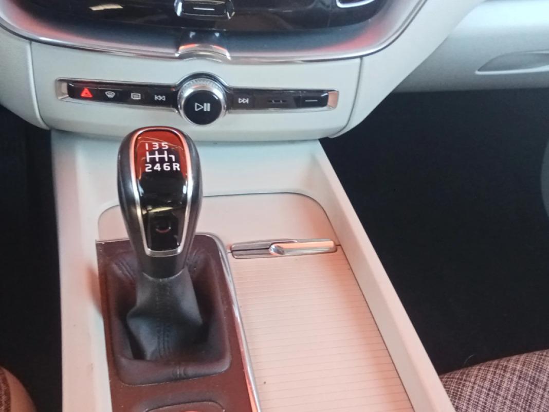 Volvo Xc60 2.0 D3 Momentum