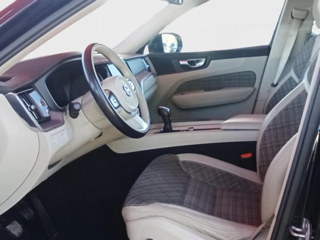 Volvo Xc60 2.0 D3 Momentum