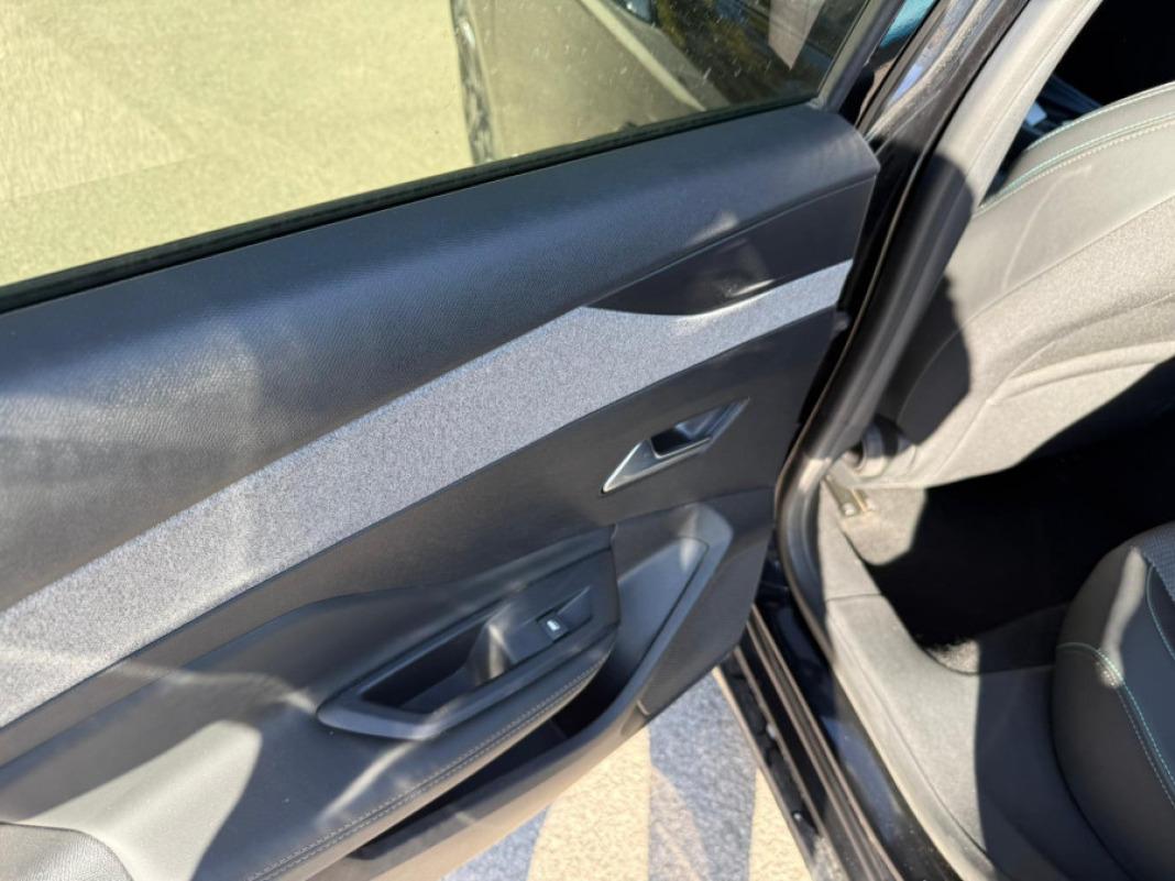 Peugeot 308 5P Allure Hybrid MHEV 145 eDCS6