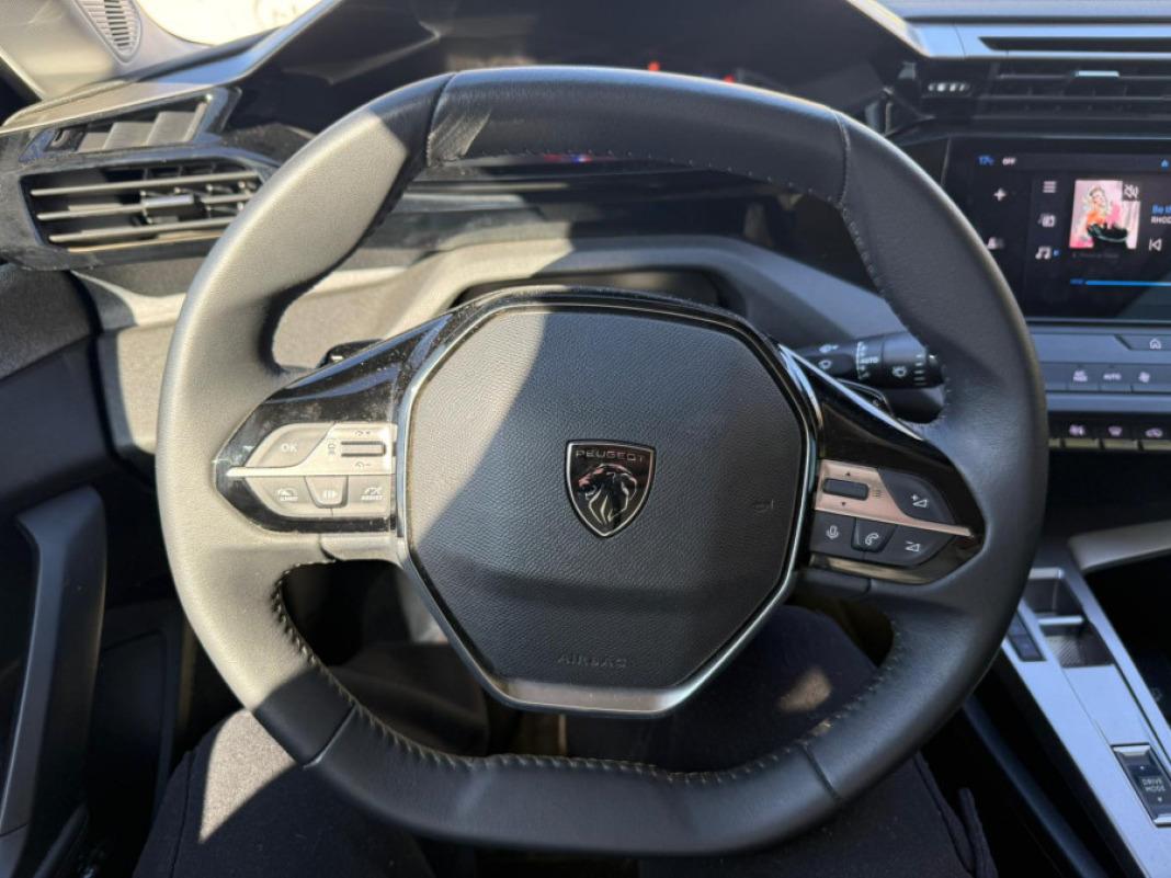 Peugeot 308 5P Allure Hybrid MHEV 145 eDCS6