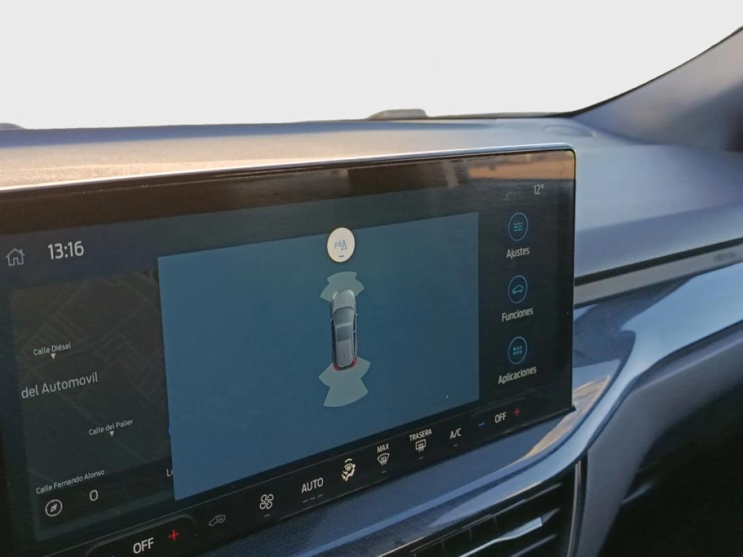 Ford Focus 1.0 Ecoboost MHEV 92kW STLine Auto