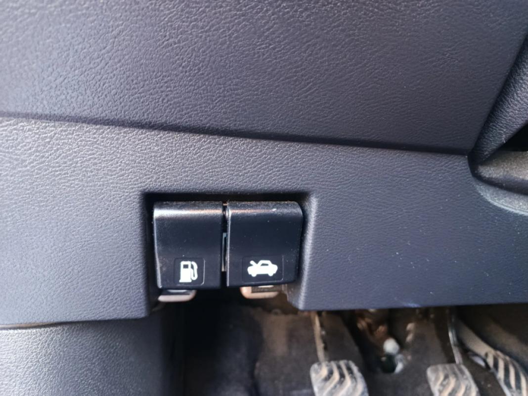 NISSAN Micra IGT 68 kW 92 CV E6DF Acenta