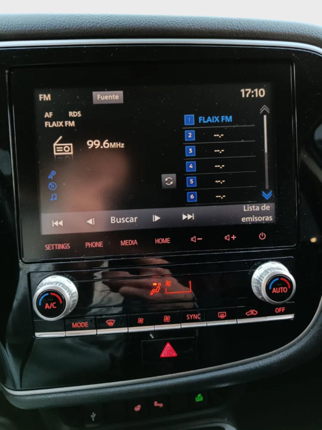 Mitsubishi Outlander 2.4 PHEV Kaiteki Auto 4WD