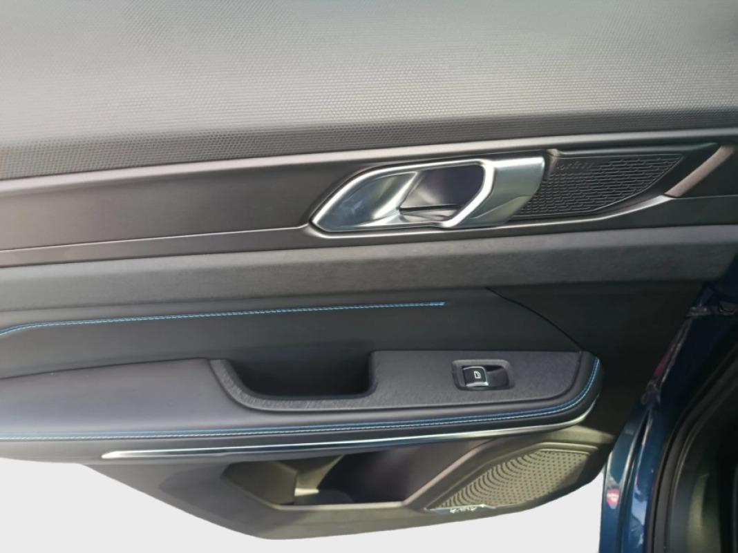 lynk & co 01 1.5 PHEV 6.6kW