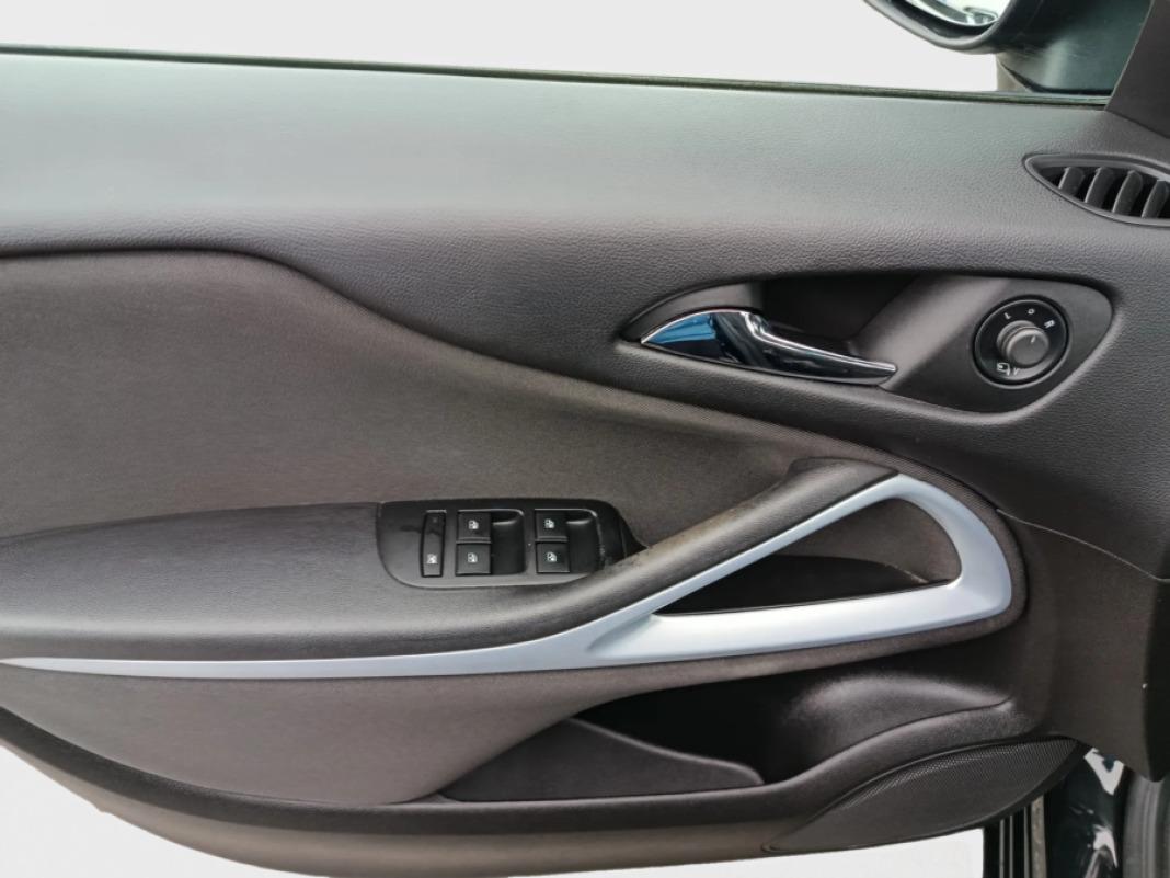 Opel Zafira 1.4 T SS 103kW 140CV Selective