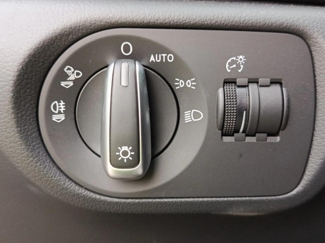 AUDI Q3 Sport edition 2.0 TDI 88kW 120CV