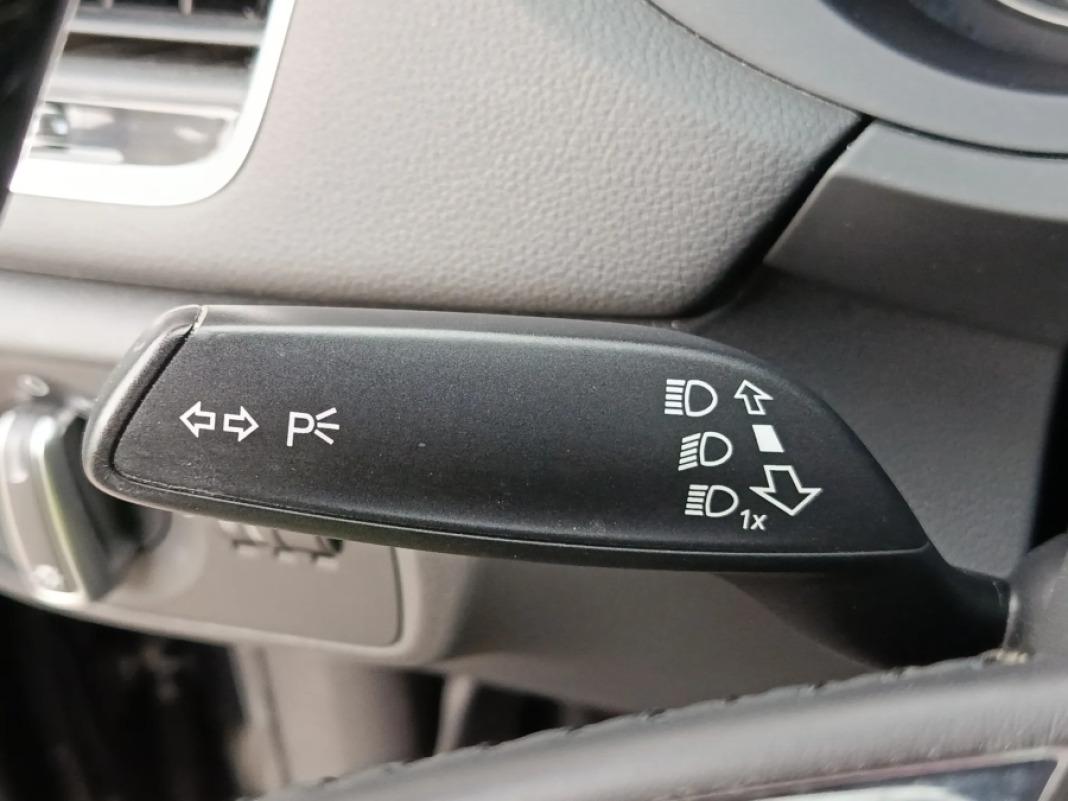 AUDI Q3 Sport edition 2.0 TDI 88kW 120CV