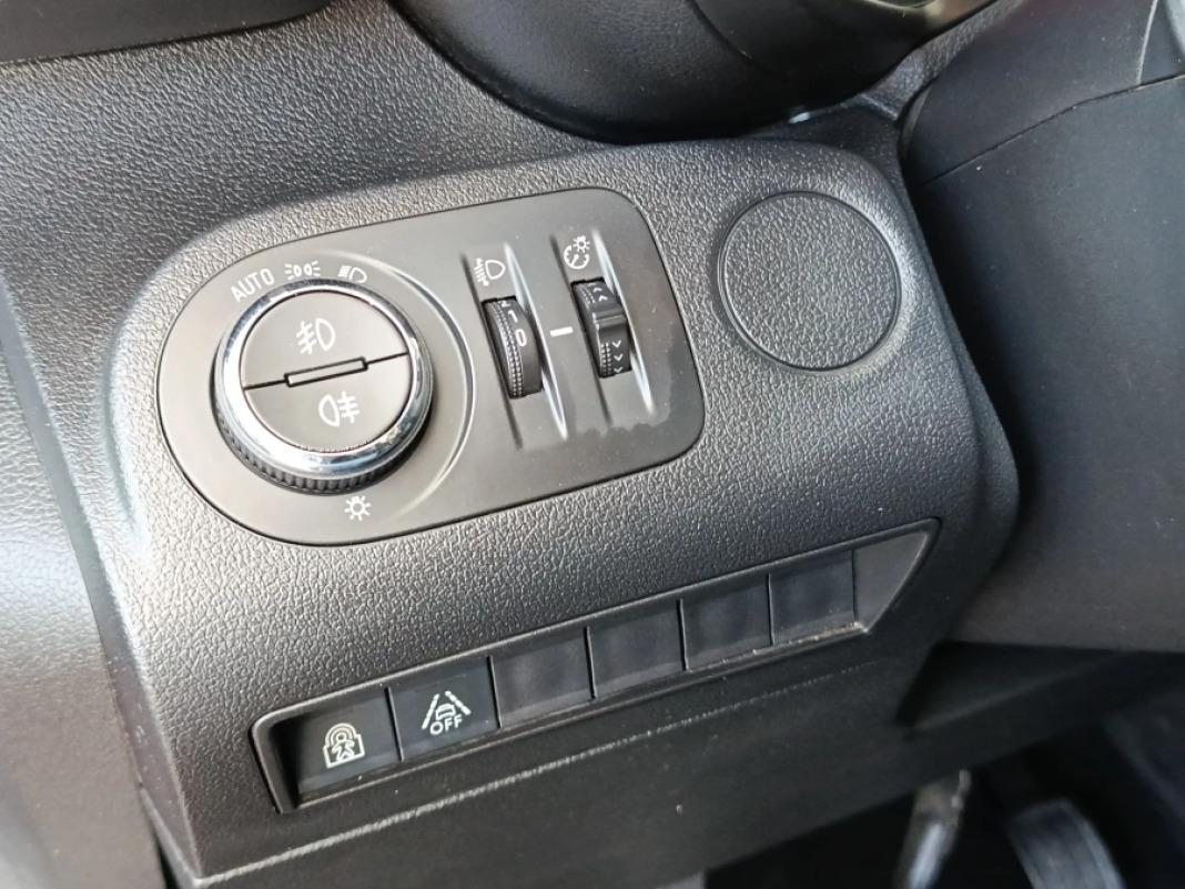 Opel Combo Life 1.5 TD 75kW Business Eleg. Plus MT6 N1