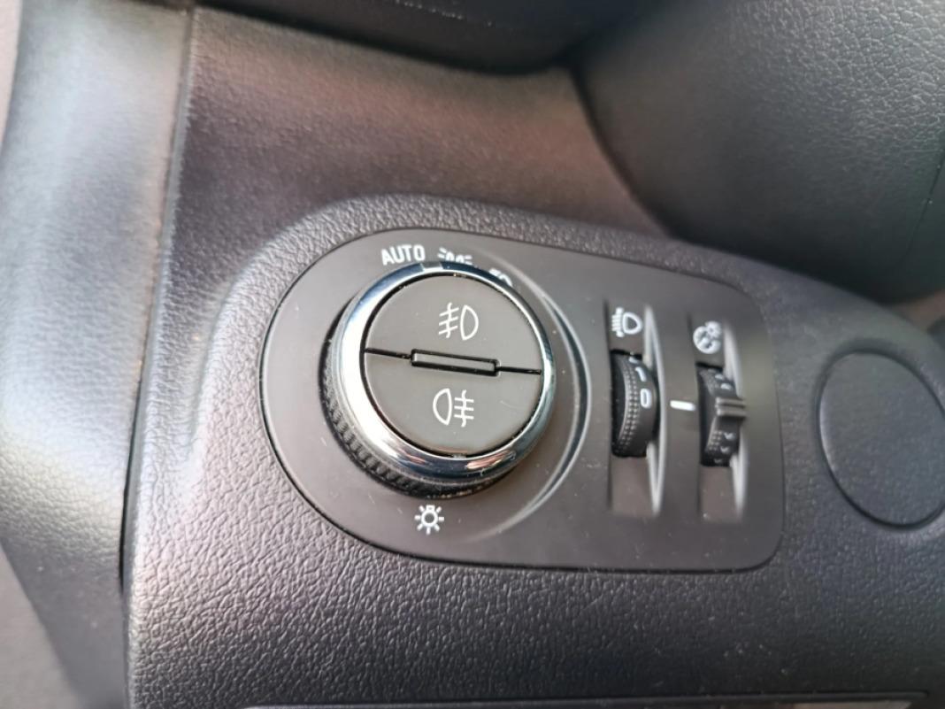 Opel Combo Life 1.5 TD 75kW Business Eleg. Plus MT6 N1